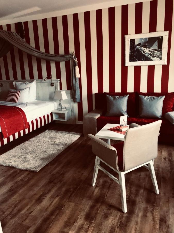 Hotel Der Leuchtturm-Gastro Gmbh Geierswalde Exteriér fotografie