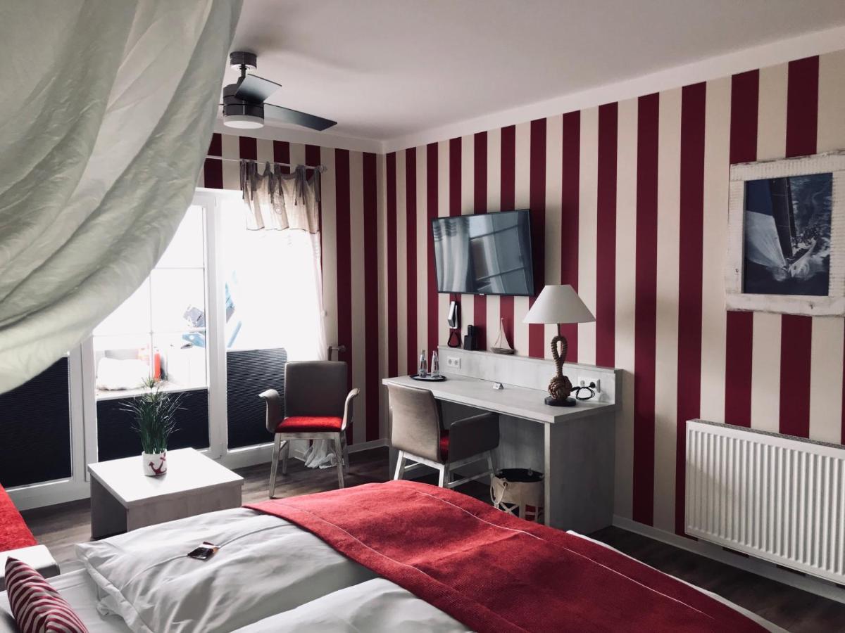 Hotel Der Leuchtturm-Gastro Gmbh Geierswalde Exteriér fotografie